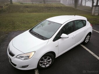 Opel Astra 1.7 DT - 14