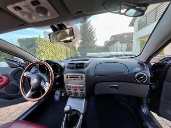 Alfa Romeo GT 1.9 JTD 110 kW – po servisu - 14