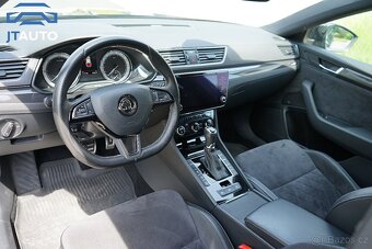 ŠKODA SUPERB 2.0TDi 4x4 SPORT-LINE, PANORAMA, TAŽNÉ ZAŘÍZENÍ - 14