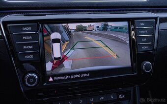 Škoda Superb 2.0 TDI Sportline 4x4 DSG Combi - 14