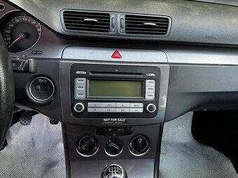 Volkswagen Passat 1.9 TDI - 14