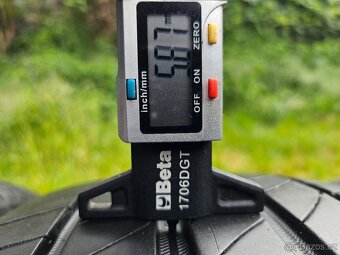 Kompletní letní Alu kola Šk. STRATOS - 205/50 R17 XL - 5x100 - 14