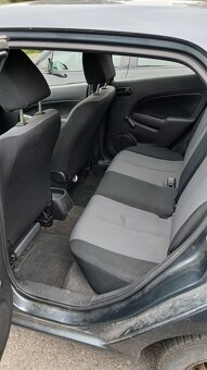 Mazda II, 1.4 nafta, platná STK - 14