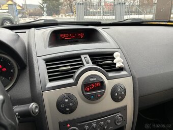 Renault Megane 1.6i 16V 83kW KLIMA TAŽNÉ NOVÁ BATERKA - 14