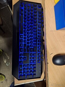 I6 9400f ram 16gb GTX 960 4G m2ssd 256gb +1TB ssd WD blue zd - 14