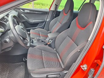 Škoda Octavia 1.8TSi 132kW 1.maj ČR Cebia - 14