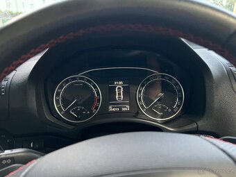 Octavia 2 combi 2012 rs 2.0 tdi + 6° automatická převodovka - 14