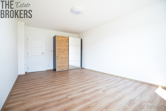 Prodej rodinného domu 172m2, pozemek 1036m2 - 14