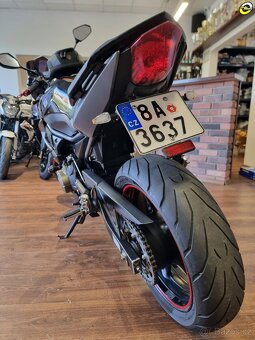 Yamaha XJ6 - 14
