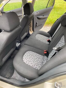 Škoda Fabia 1.2HTP po důchodkyni - 14