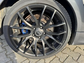 BMW 550i (E60) – V8, manuál, M-Paket - 14
