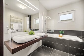 Nádherný rodinný dům 4+kk v Brandýse n. Labem - 14