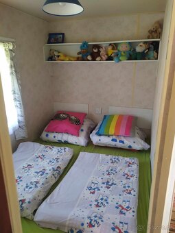 Mobilheim včetně dřevěné konstrukce a střechy - 14