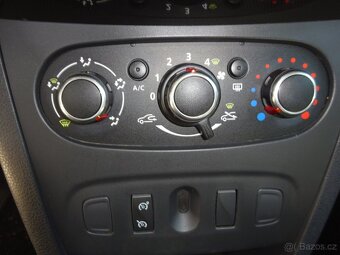Dacia Sandero 0,9 i - 14