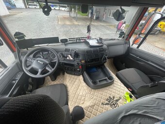 DAF CF - 14