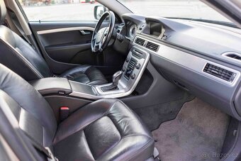 Prodej Volvo XC70 D5 2013, 4x4 – Výborný stav - 14