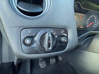 2014 FORD Mondeo Business+ 2,0TDCi manuál convers navi - 14