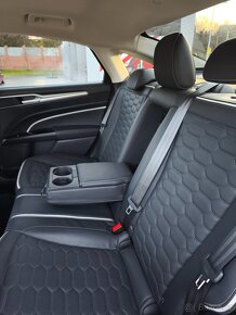 Ford Mondeo hybrid 2018 - 14
