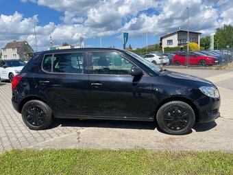Škoda Fabia 1,2  56 tis km 1.majitel 2015 - 14