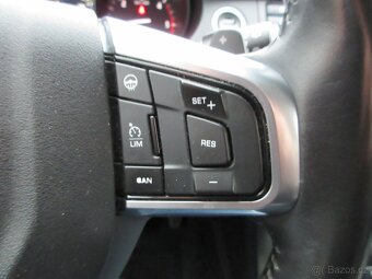 Land Rover Discovery Sport 2.TD4 132Kw, AWD, Navi, Kůže, Taž - 14