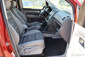 Volkswagen Caddy 1,4 i LIFE PO SERVISU,FAMILY - 14
