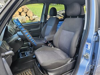 Opel Meriva 1.6i 16V benzín 77kW rok 2008 - 14