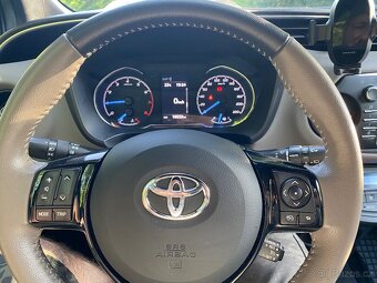 Toyota Yaris 1.5 Selection, man.převodovka, r.v 2019 - 14