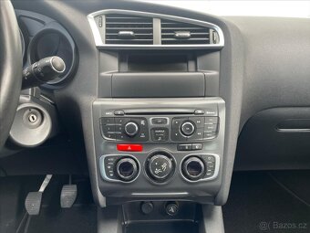 Citroën C4 1,6 VVti  CITROËN C4 (2011) - 14