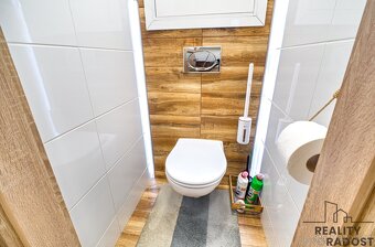 Prodej stylového bytu 3+1 se zasklenou lodžií na ul Horymíro - 14