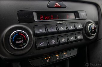 Kia Sportage 1.7 CRDi 2WD Platinum - 14