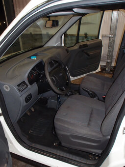 Ford Tourneo Connect 1.8 TDCi 230L /Tažný/ 8 Sedadel / Klima - 14