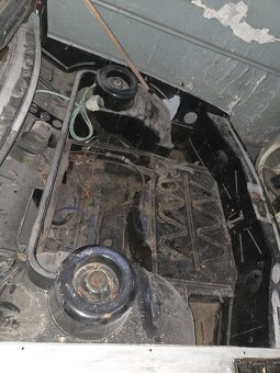 Tatra 613-1 (3) s TP - 14