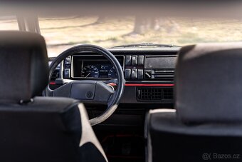 Volkswagen Golf Mk2 - 14