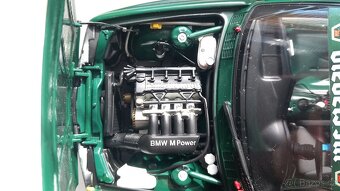 1:18 bmw M3 e30 - 14