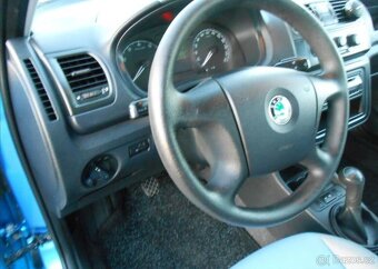 Škoda Roomster 1,2 i 12V HTP 51 kW benzín - 14