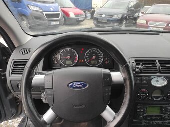FORD MONDEO 2.5i V6 24V GHIA - 14