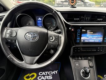 Toyota Auris Hybrid combi / 2016 - 14