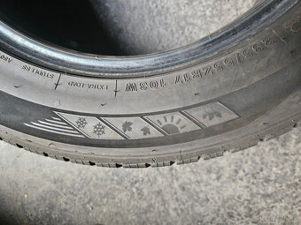 235/55R17 103 W XL Tracmax - 14