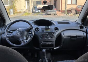 Toyota Yaris 1.0 VVT-i 48kW - 14