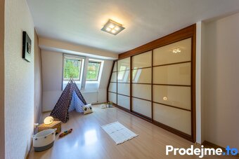 Prodej rodinného domu 5+1, 266 m2  Brno - Ivanovice - 14