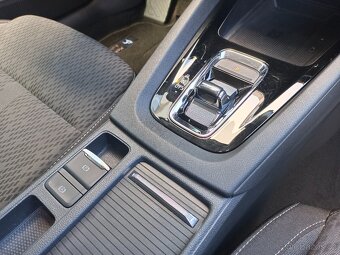 Škoda Octavia 4 iV Combi 1.4TSI 150kW DSG 88tkm Webasto ACC - 14