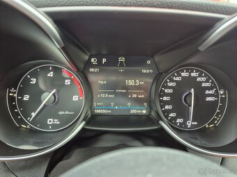 Alfa Romeo Giulia 2.2 JTDM Super 132kW - 14