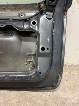 Hyundai i30 SW, zadní 5. (páté) dveře - 14