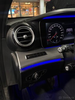 Mercedes-Benz e220d w213 143kW AMG paket - 14