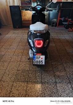 Vespa primavera 125 - 14