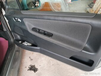 Peugeot 207 cabrio - 14