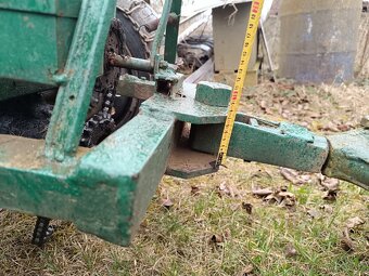 Fréza (malotraktor) bez agregátu + brzděný vozík - 14