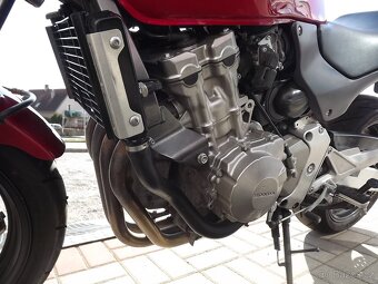 Honda CB 600F Hornet - 14