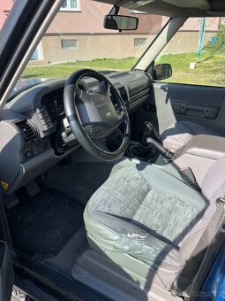 Land Rover Discovery 2 - 14