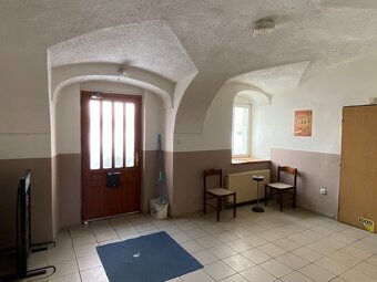 Prodej penzionu s restaurací, sálem a ubytováním – Ves 3 - 14